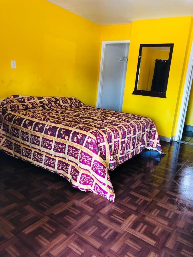 Commodore Motel Оакланд Экстерьер фото
